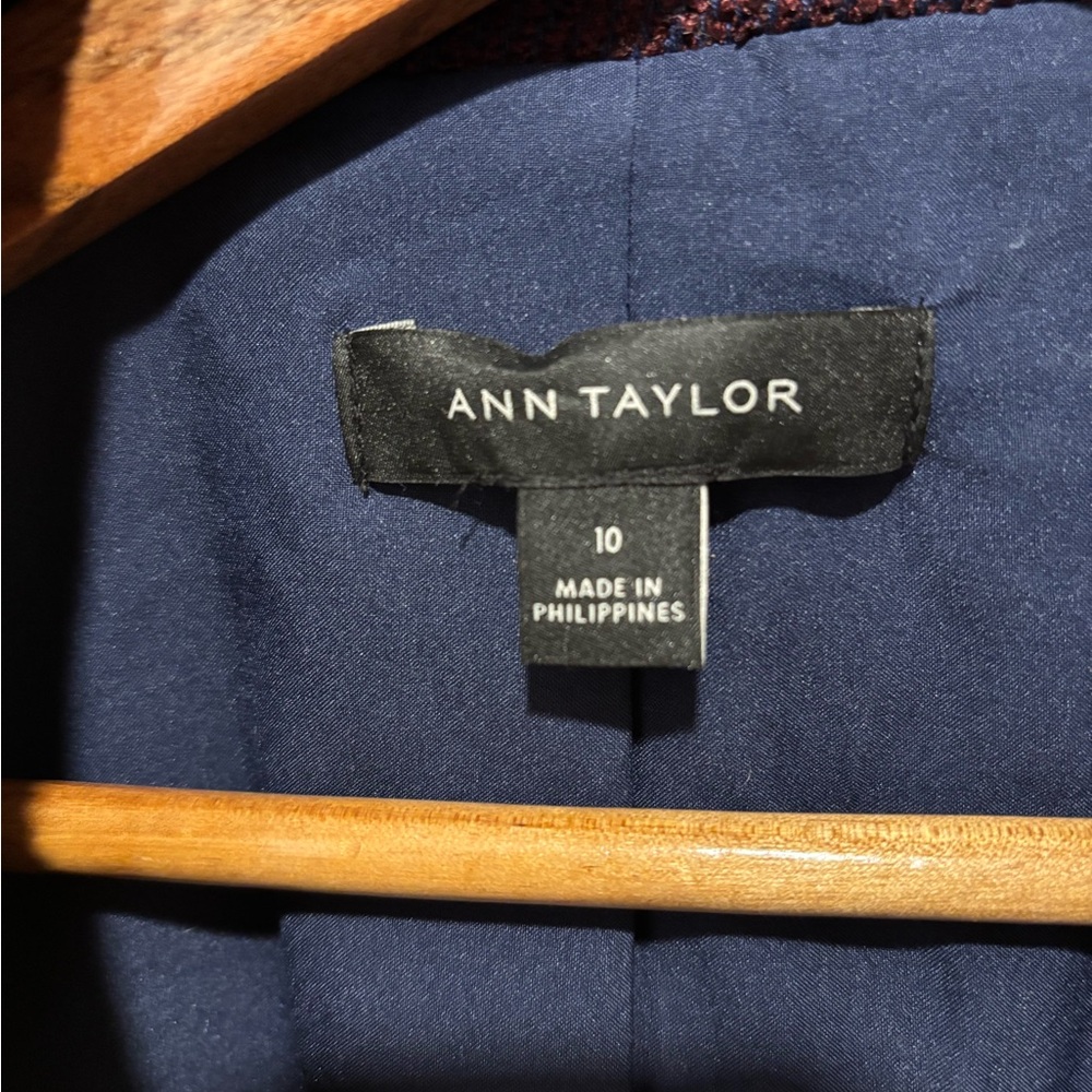 Ann Taylor Deep Purple Blazer - Picture 2 of 7